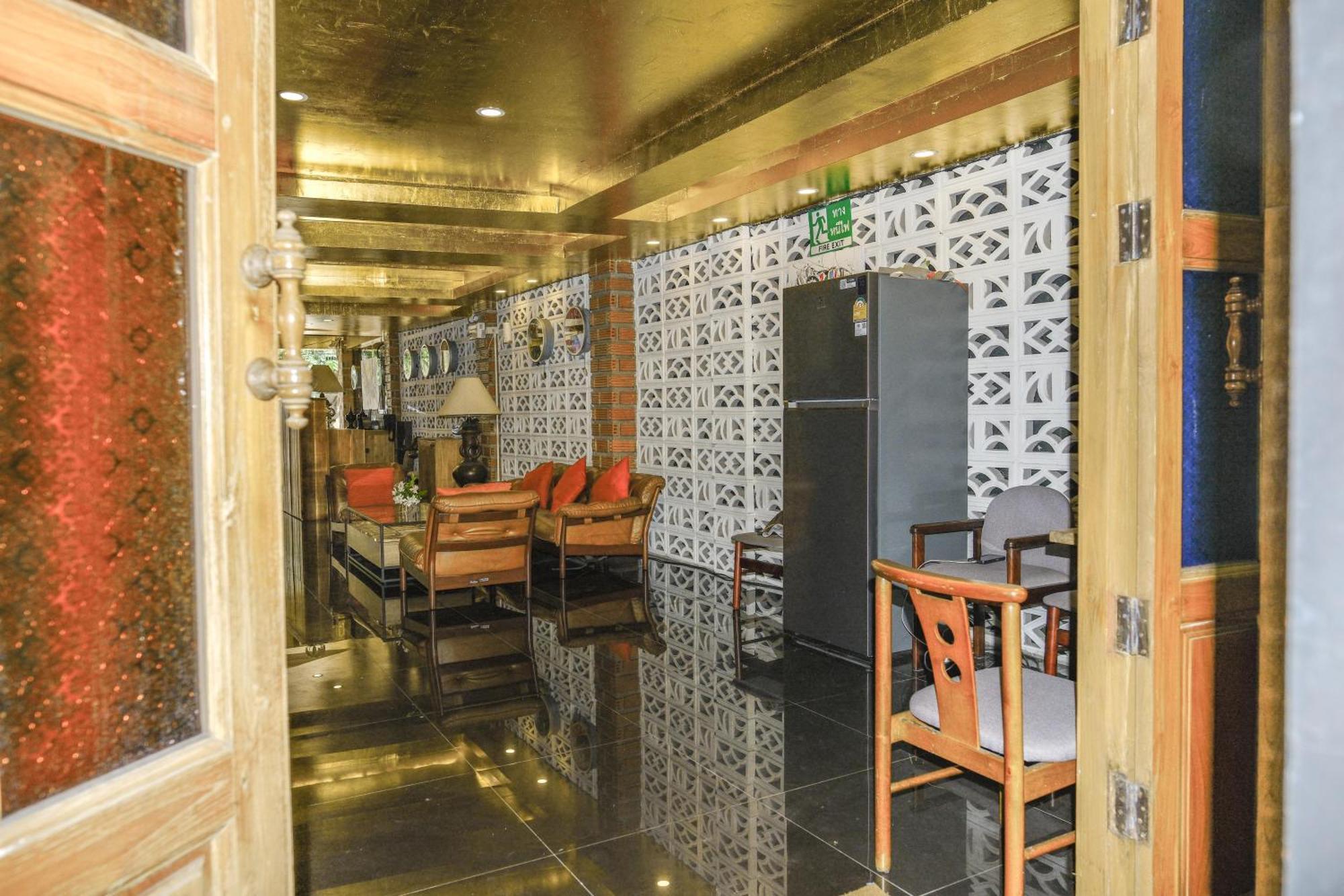 Goya Hotel Чіангмай Екстер'єр фото